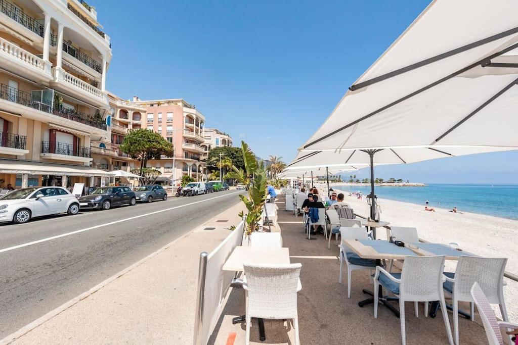 Superbe Studio Avec Terrasse En Front De Mer Menton Buitenkant foto