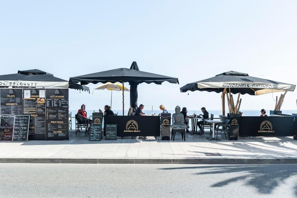 Superbe Studio Avec Terrasse En Front De Mer Menton Buitenkant foto